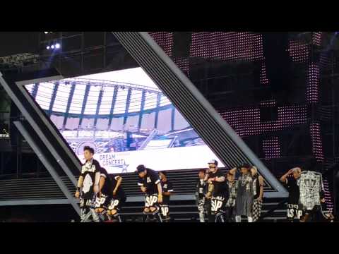 Block B Very Good and NalinA at Dream Concert 2014