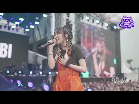 YOASOBI - Tabun / たぶん Live at Head In The Clouds Jakarta 221204