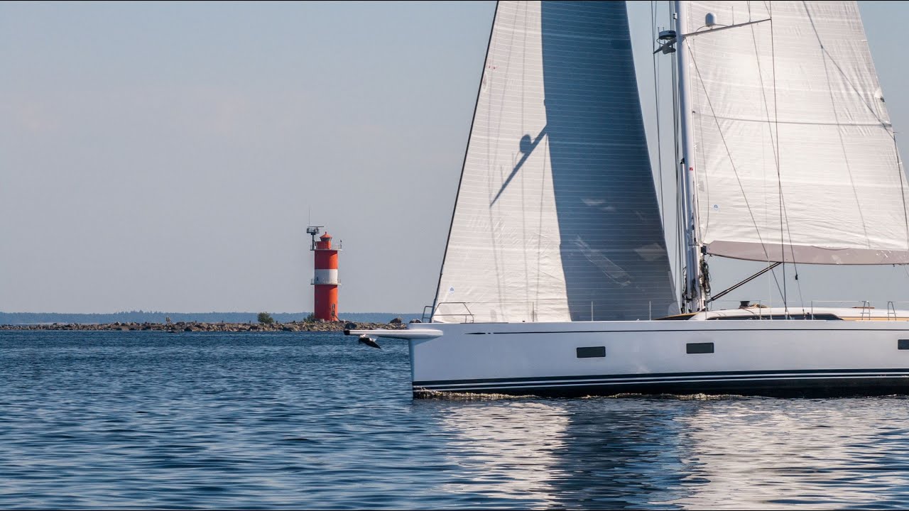 Swan 88: a pure cruiser with a racer soul