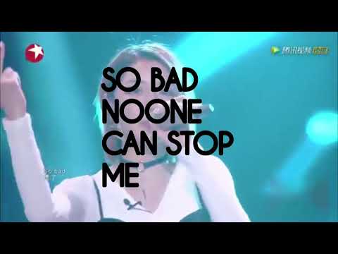 EXO-L singing in front of Kris Wu