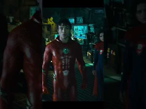 Flash ஓட Super speedஅ விட பயங்கரமான power-ஆ இருக்கே!!!#dcu #comics #tamil #flash #theflash தமிழ்