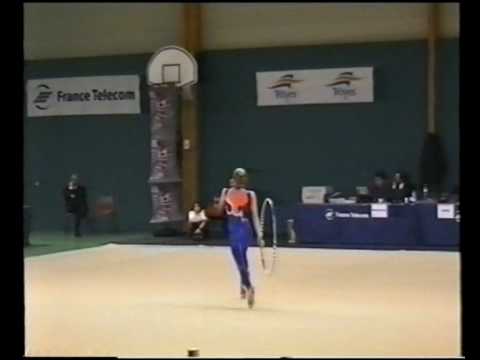 championnat de zone troyes dec 97  stéphanie schwetterle.cerceau.wmv