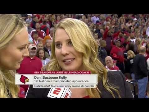 2022/12/17 - #1 Louisville vs #1 Texas - NCAA Volleyball Women's Championship -