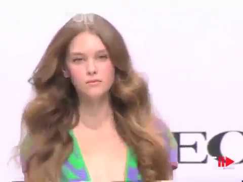 LEONARD Fashion Show Spring Summer 2008 Pret a Porter Paris 1 of 3 by Fashion Channel
