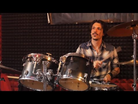 LEZIONI DI BATTERIA IRRITANTI