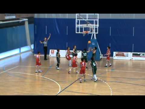 Triple Jordi Gálvez assistència Algué a la pista del CB Cerdanyola A . Abril 2011