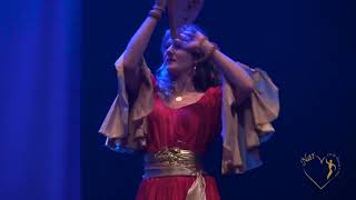 Dança Cigana com Leques