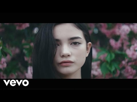 download lagu mp3 mp4 Lastlings, download lagu Lastlings gratis, unduh video klip Lastlings