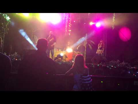 MC Mikael, Mike 34 - Dzwoń Na Alarm LIVE (Beats For Love 2017)