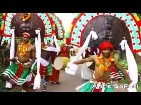 Poothan and Thira -ritualistic artform of Kerala