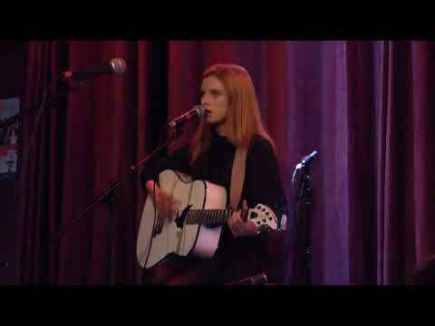 Róisín Seoighe -Íosa