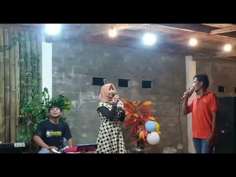 Gala - Gala 🎤💃 Cover Ipung PW & Bunda Titik di Angkringan Demy 76 Doel Jabon Mojosari 🎤💃💪