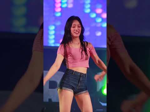 180804 옐리비 블라블라페스타 와썹(Wa$$up) 나리 -놈놈놈 직캠