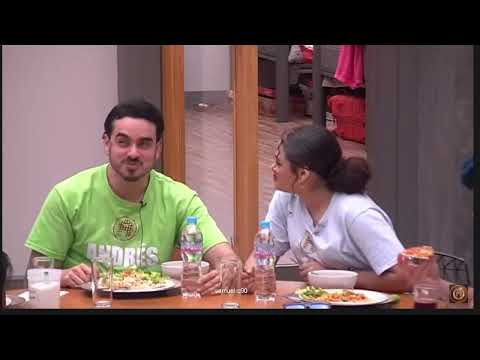 Cesia le reclama a Andrés por la Doc