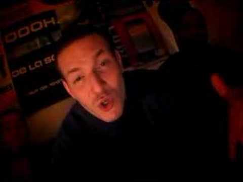 FLYNT - LE CHOC FRONTAL