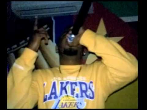 Nelo Bizzy no Bessangana