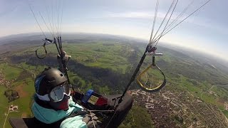 preview picture of video 'Parapente au Mont Poupet Le début de saison 2014'