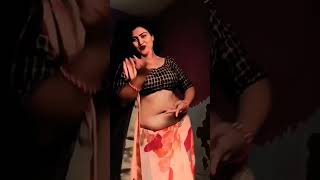Hot sexy  aunty big navel dance #hot #trending #vi
