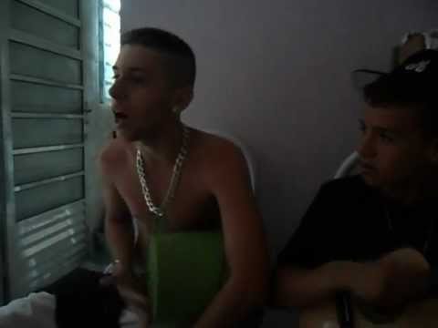 Mc Hollywood e Guzinho do Cavaco .