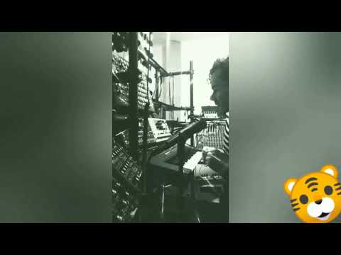 Dream On // techno recording session / Theo Schwarz