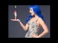 Katy Perry Hot n Cold Simlish 