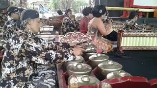 Download lagu Bonang gd ldr Asmaradana -Srepeg Slendro manyura mp3