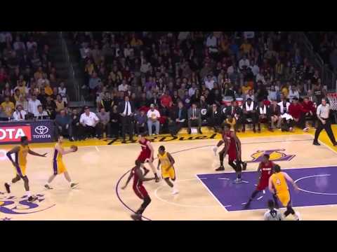 Huertas Hides Behind Spoelstra for the Steal Heat vs Lakers 2016