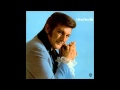 Liberace - Raindrops keep fallin' on my head ...