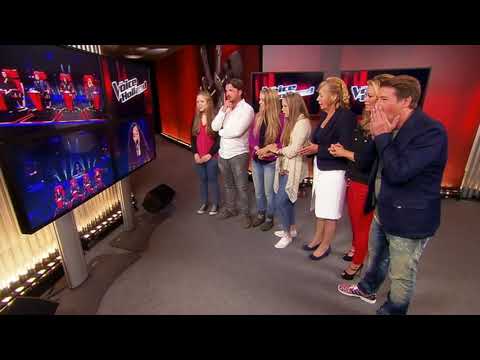 CRAZY HIGH NOTES in The Voice, Romy Monteiro - I Will Always Love You ( Holland )