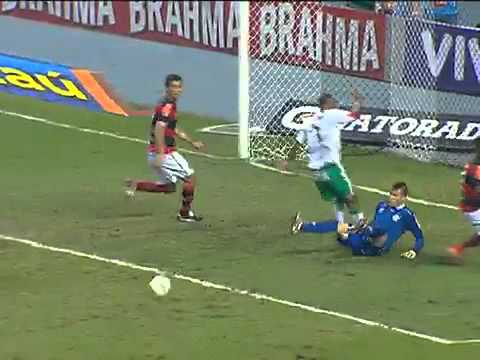 Os Lances de Flamengo 0 x 0 Portuguesa pela 12ª rodada do Campeonato Brasileiro - 26/07/2012