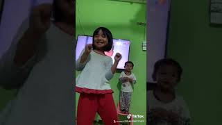 Download lagu Ampun bang jago,tiktok😅🙏 mp3