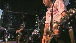 Dropkick Murphys - Amazing Grace [Live]