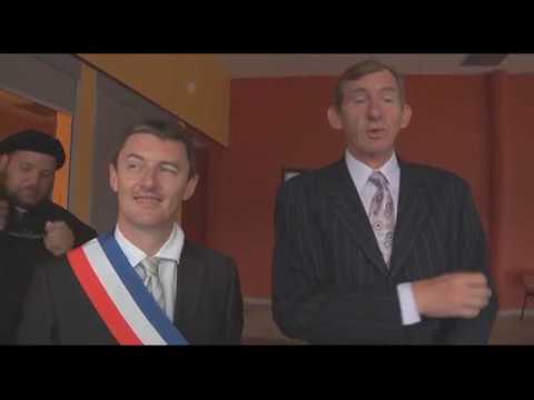 GROLAND III - Fondation de la sous-présipauté de Grolux, Kunz, flic et hymne Grolandais (2009)
