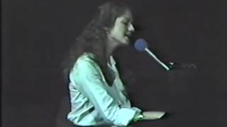 Amy Grant - Voz e Piano - Parte 3 - Raining On The Inside