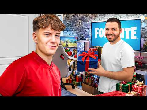 Surprising Clix With Birthday Presents!