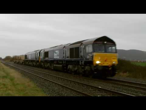 Prestatyn 22.2.2017 - DRS 66301 & 66421 on Valley flasks - Class 66 horns