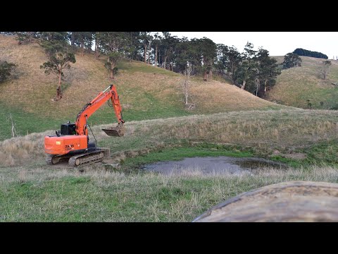 Excavator Cleaning Out Pond! Timelapse!