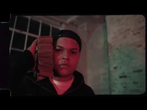 Bdot Pesos- Stuntin Ft. Mike Benji [Official Music Video]