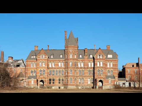 Exploring Abandoned Gothic Asylum - Crumbling Over 40 Years