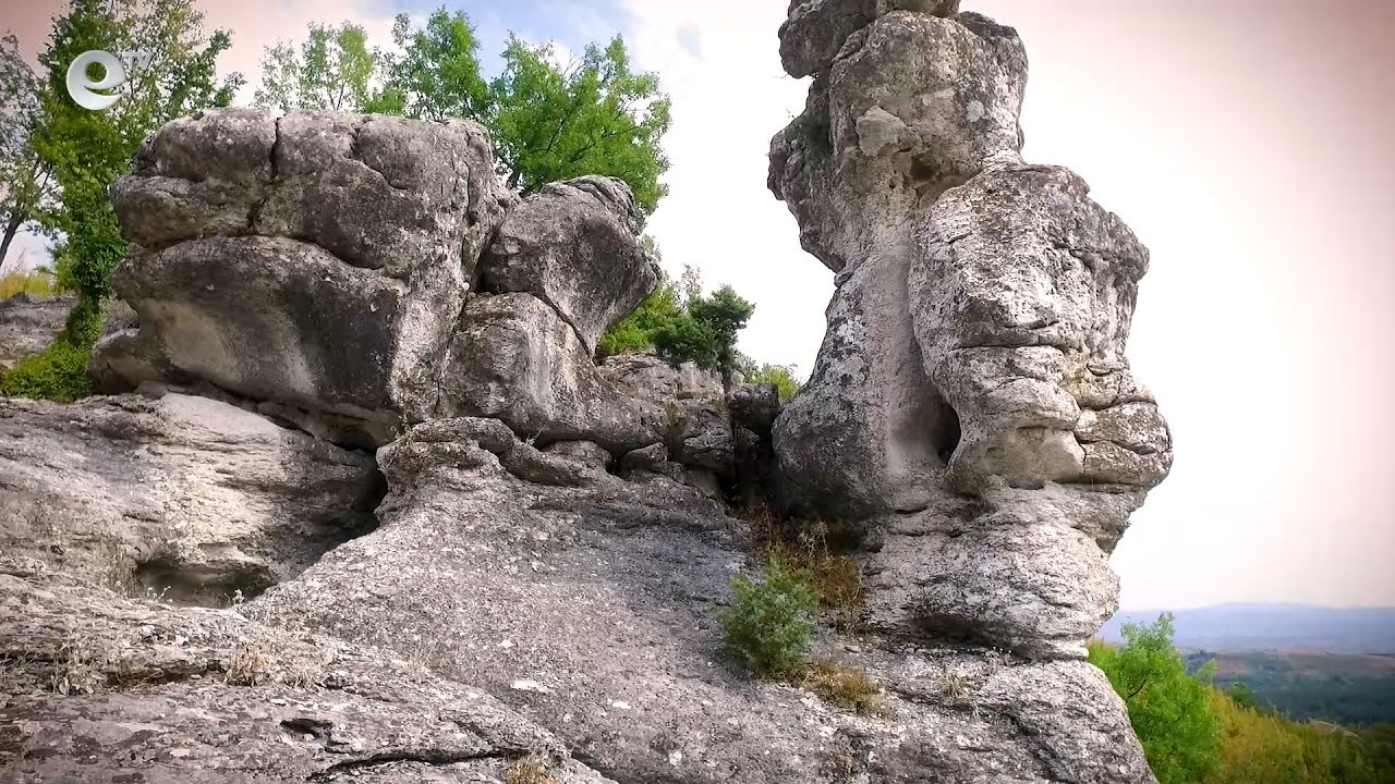 Чудотворното светилище край Стоманци