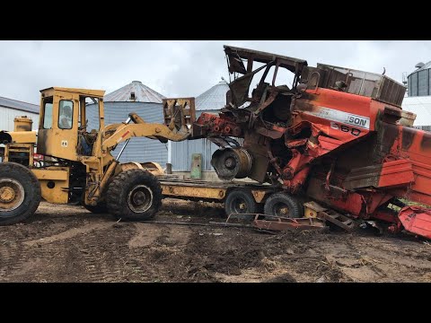 Cleaning Up A JUNK YARDPart 2
