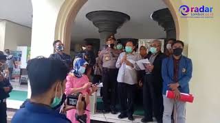 Mahasiswa Unram Demo Tuntut Keringanan UKT