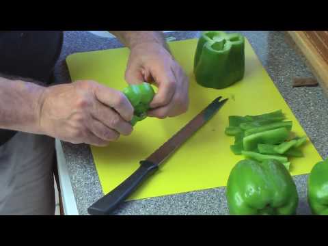 Cleaning and cutting Bell Peppers 3 ways