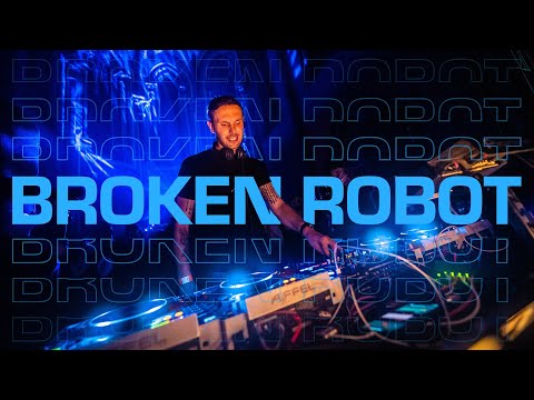 Broken Robot - Cube in Church 2022 | Techno