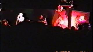 Moxy Fruvous - Kick in the Ass (1997)