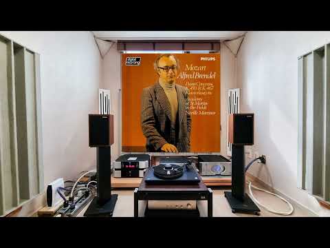 Mozart -  Alfred Brendel, 1979 Piano Concerto No  15 in B Flat, KV 450 -  Marriner