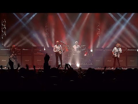 Status Quo - Bye Bye Johnny - Wembley 17-3 2013