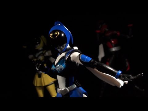 SH Figuarts Akiba Blue - Vangelus Review 164-B