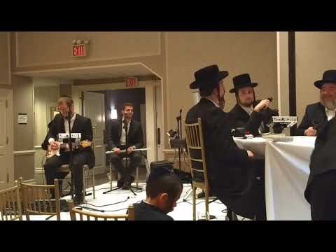 Shira Choir With Pinky Weber -  slow Medley
