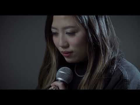 || Poj Niam Li Kuv || Madame StacE